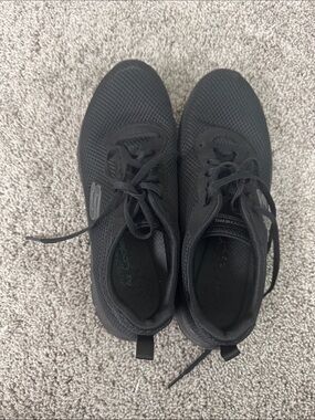Skechers Women’s All-Black Mesh Lace-Up Sneakers Flex Lite